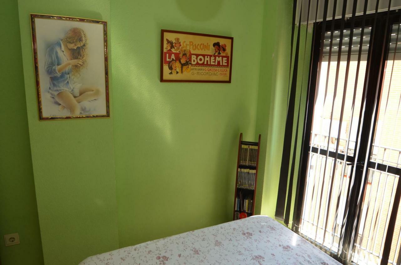 Habitacion Centro Historico Malaga Bagian luar foto